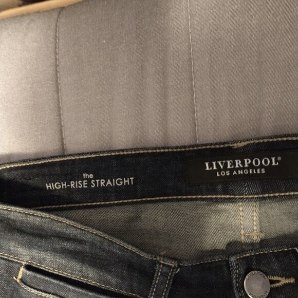 Liverpool High Rise Straight Leg Jeans, dark rinse, size 8/29 - Picture 3 of 6